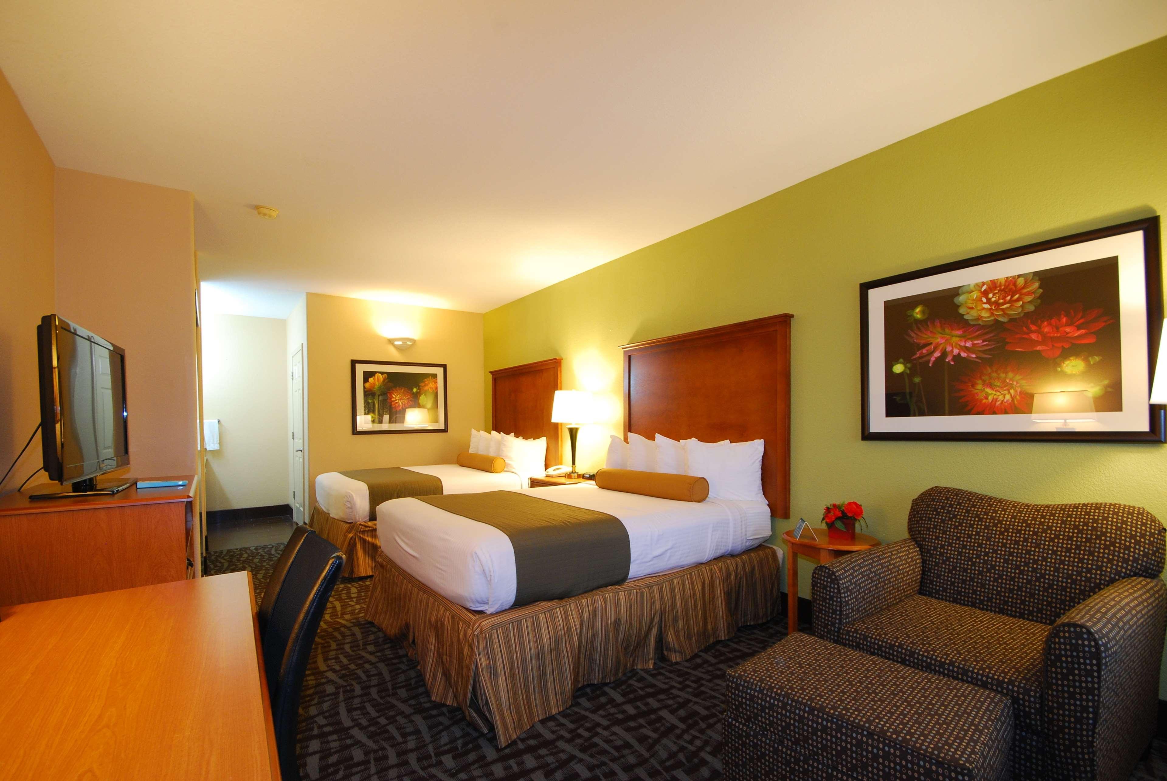 Best Western Plus Emerald Inn&Suites Garden City Exterior foto