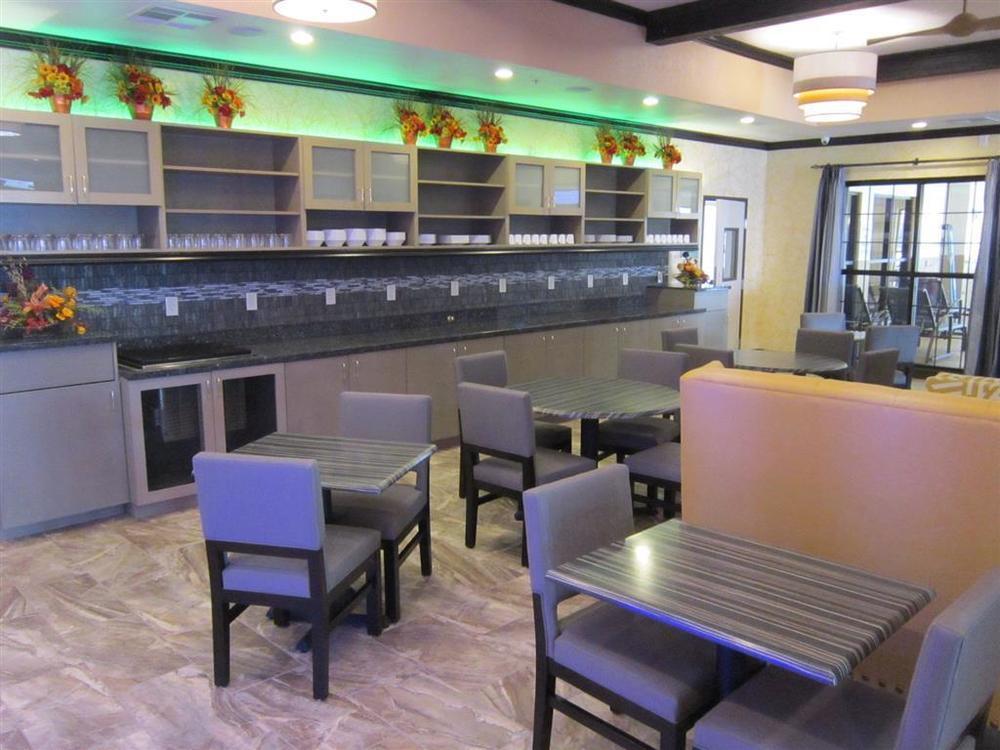 Best Western Plus Emerald Inn&Suites Garden City Restaurant foto