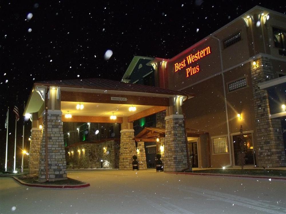 Best Western Plus Emerald Inn&Suites Garden City Exterior foto