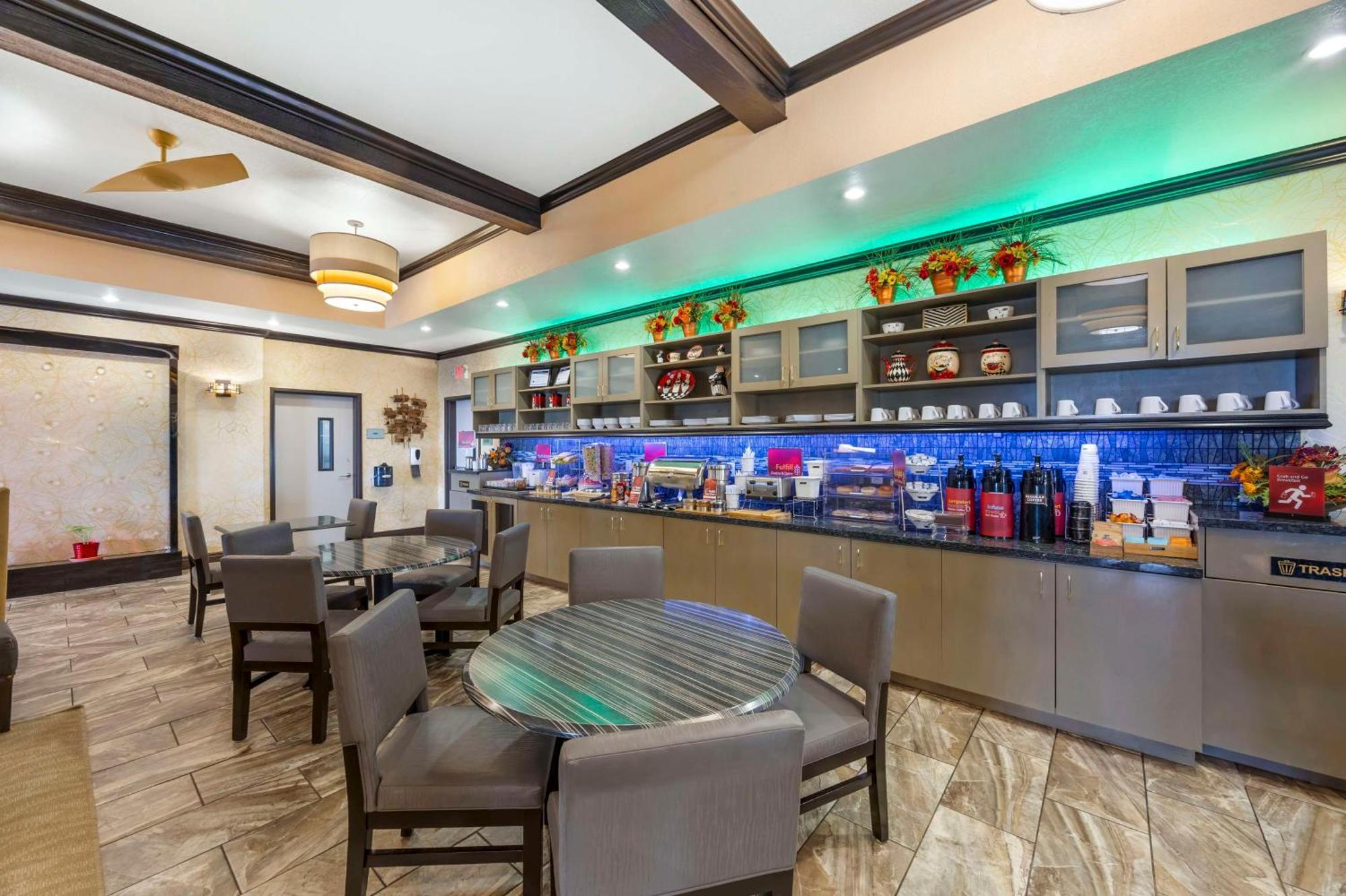 Best Western Plus Emerald Inn&Suites Garden City Exterior foto