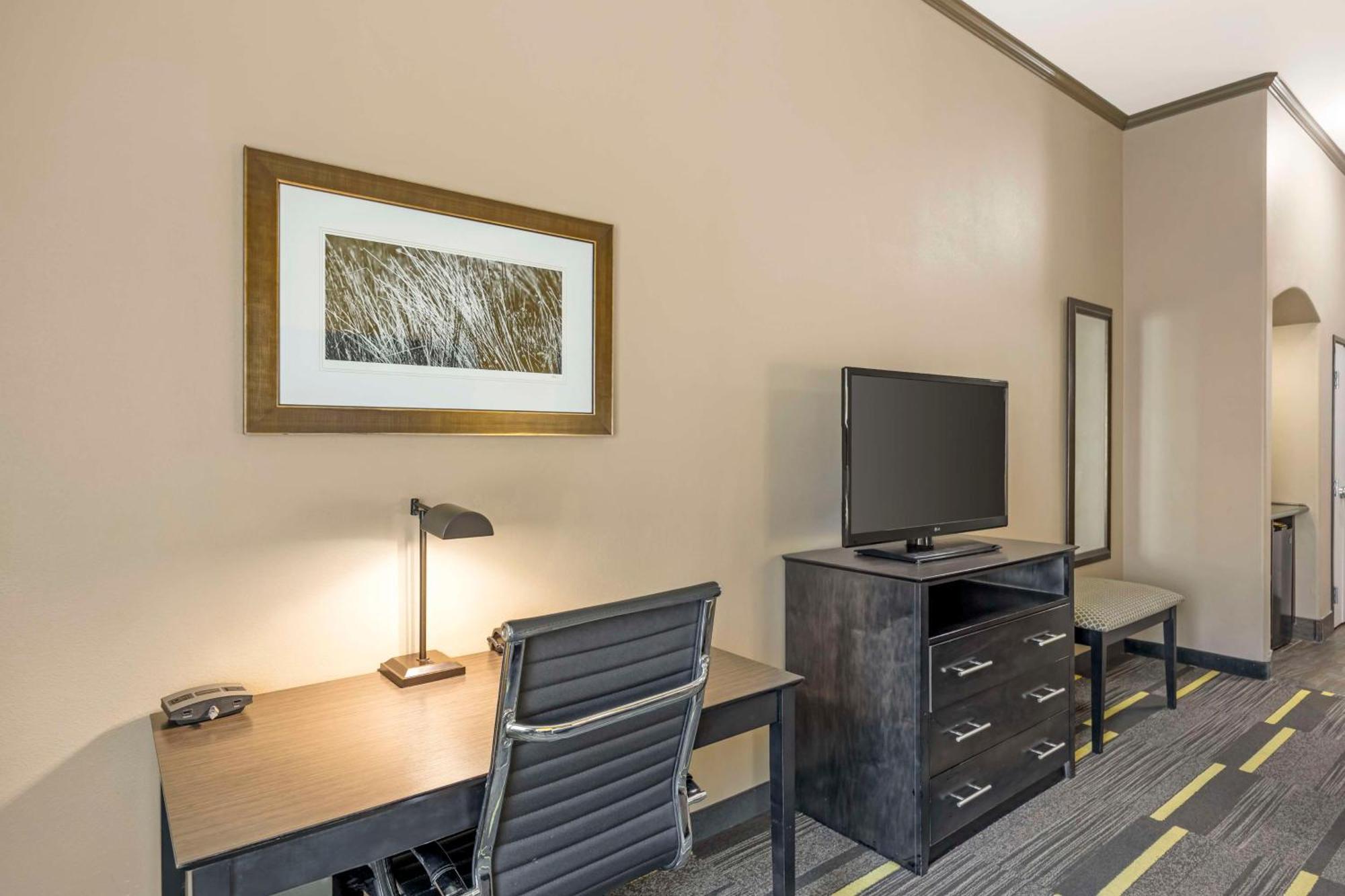 Best Western Plus Emerald Inn&Suites Garden City Exterior foto