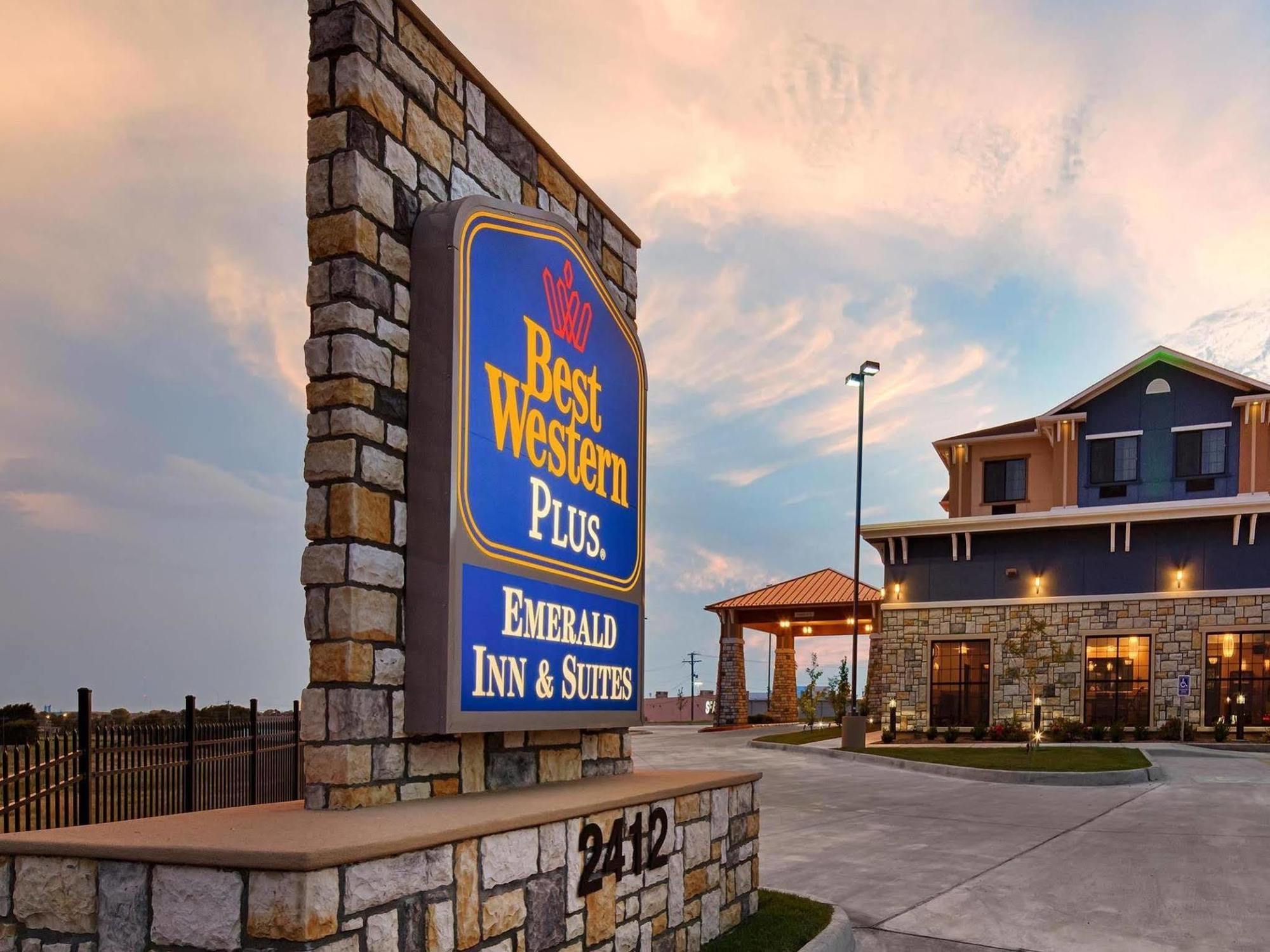 Best Western Plus Emerald Inn&Suites Garden City Exterior foto